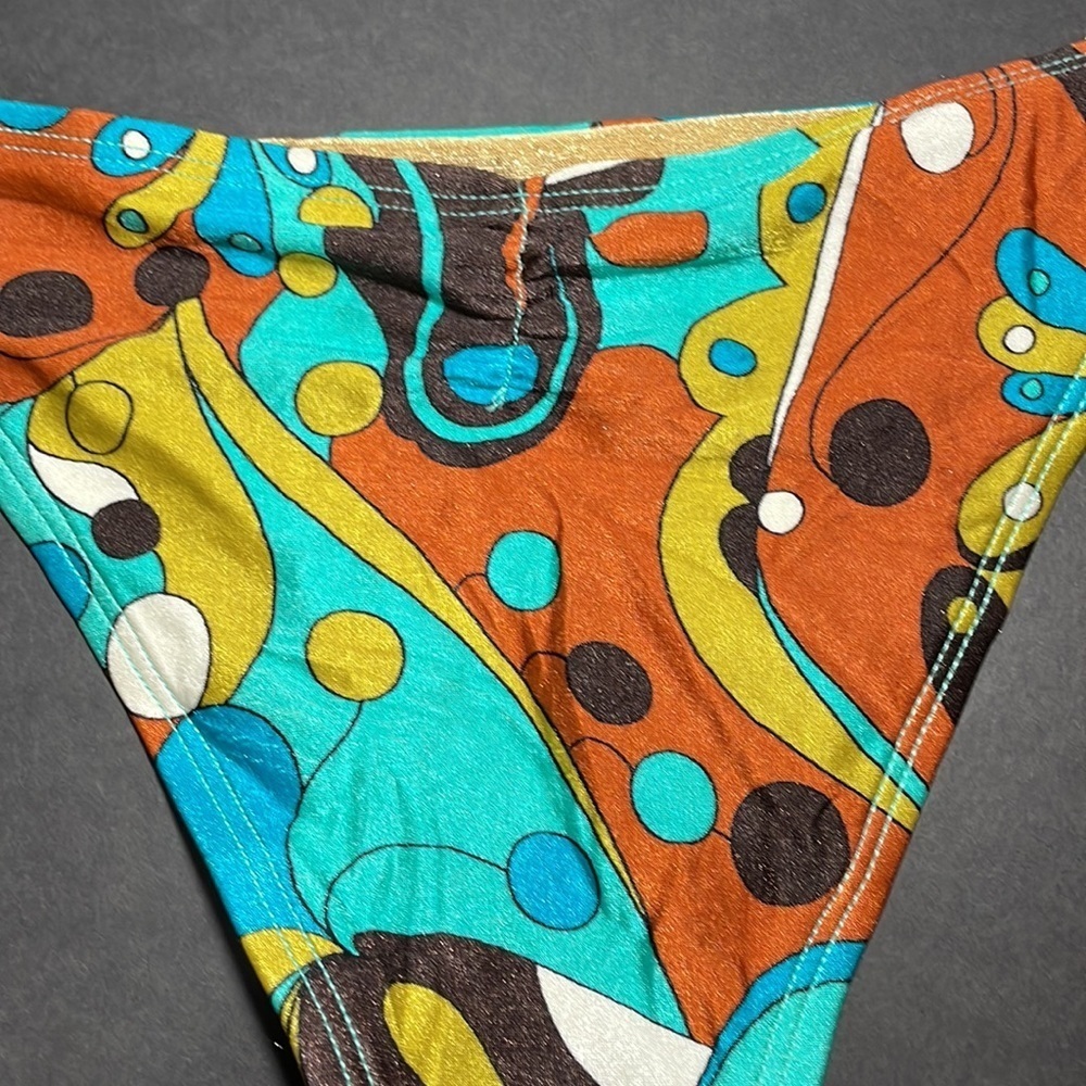 VITAMIN A tie side swim bottoms in women’s size 6/S - Picture 5 of 10
